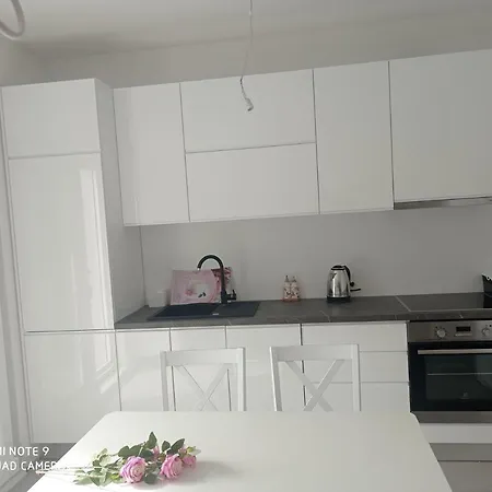 Visnja * Živogošće