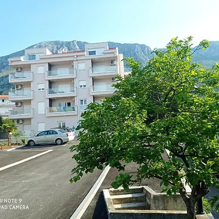 Appartement Visnja *
